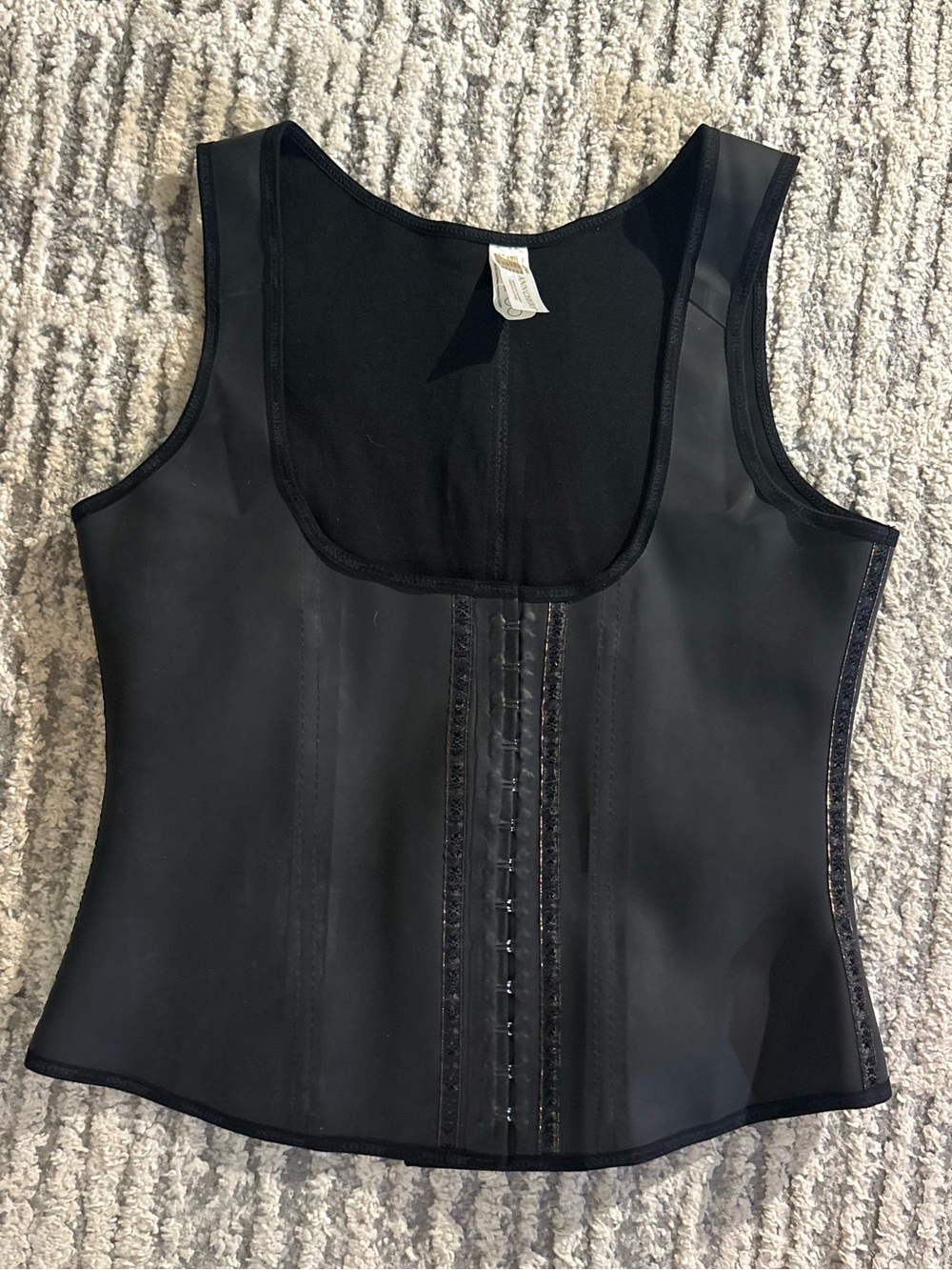 Ann Chery black corset shapewear flattering size 44